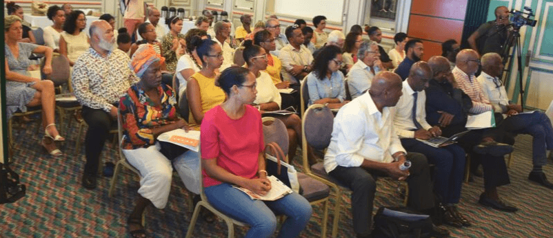 Restitution_Etude_Marche_Alimentaire_Antilles-Guyane
